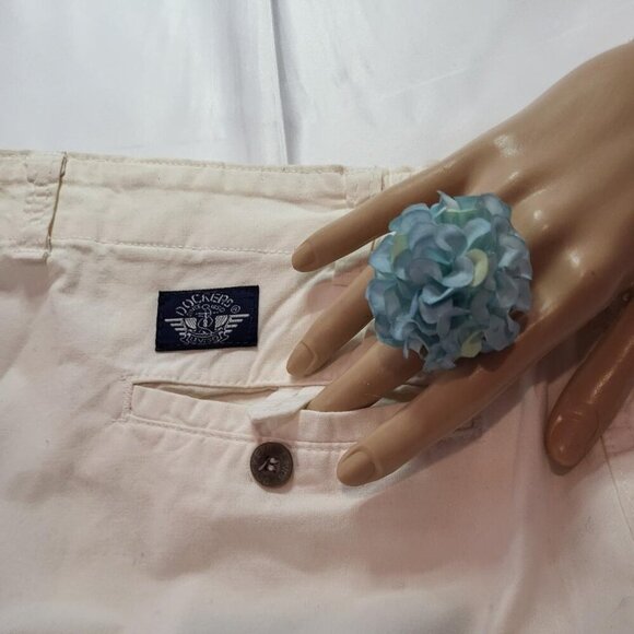 Dockers, Not Worn, Elastic Waist, Men's White Size 36x34 Jeans - Picture 3 of 8